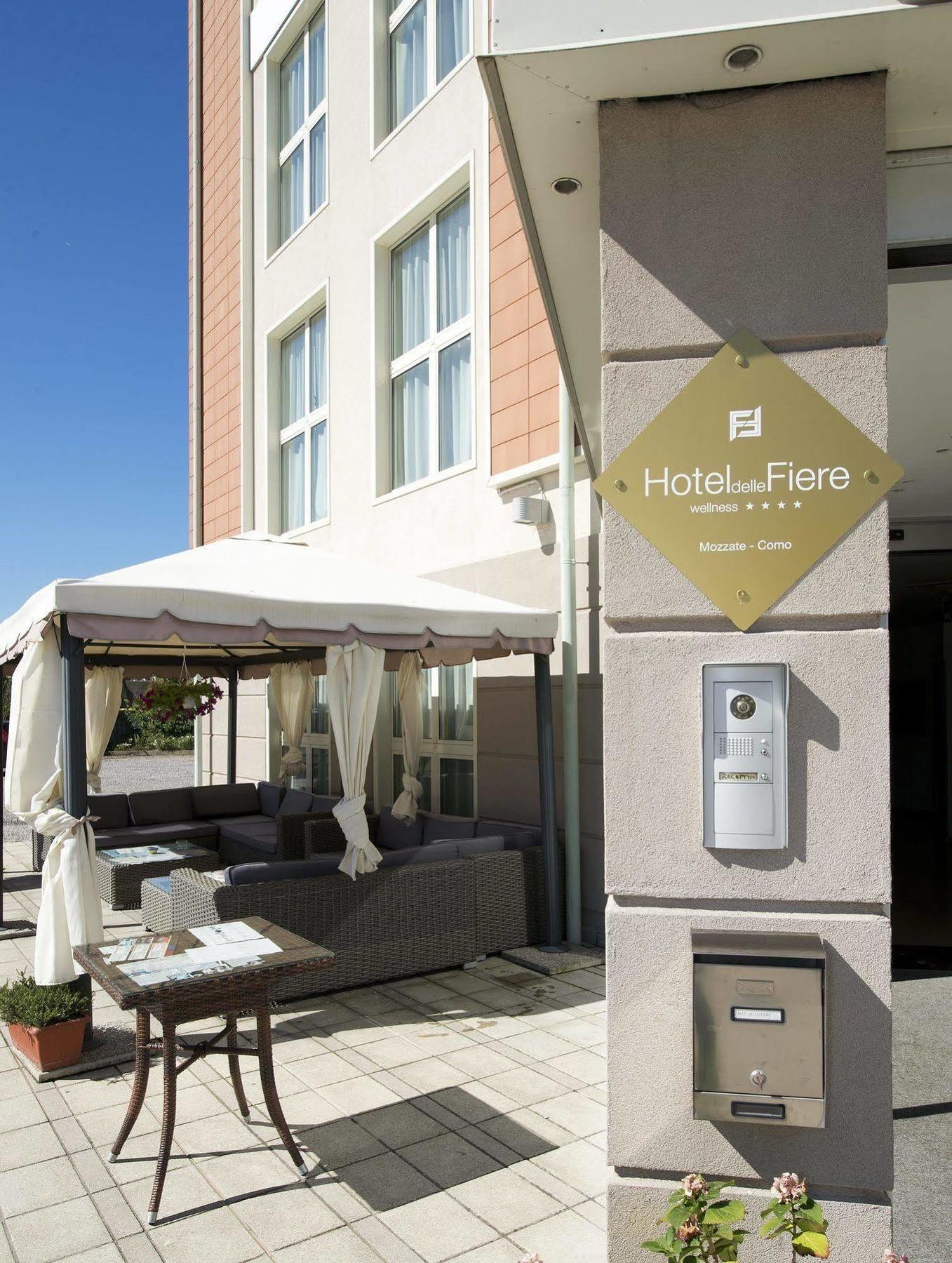 Hotel Delle Fiere Mozzate Kültér fotó